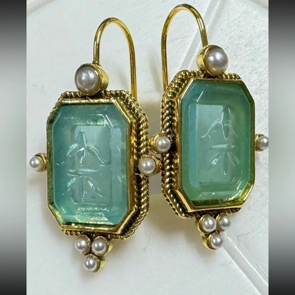 Luxe blue natural gemstone dangle earrings - Picture 2 of 3